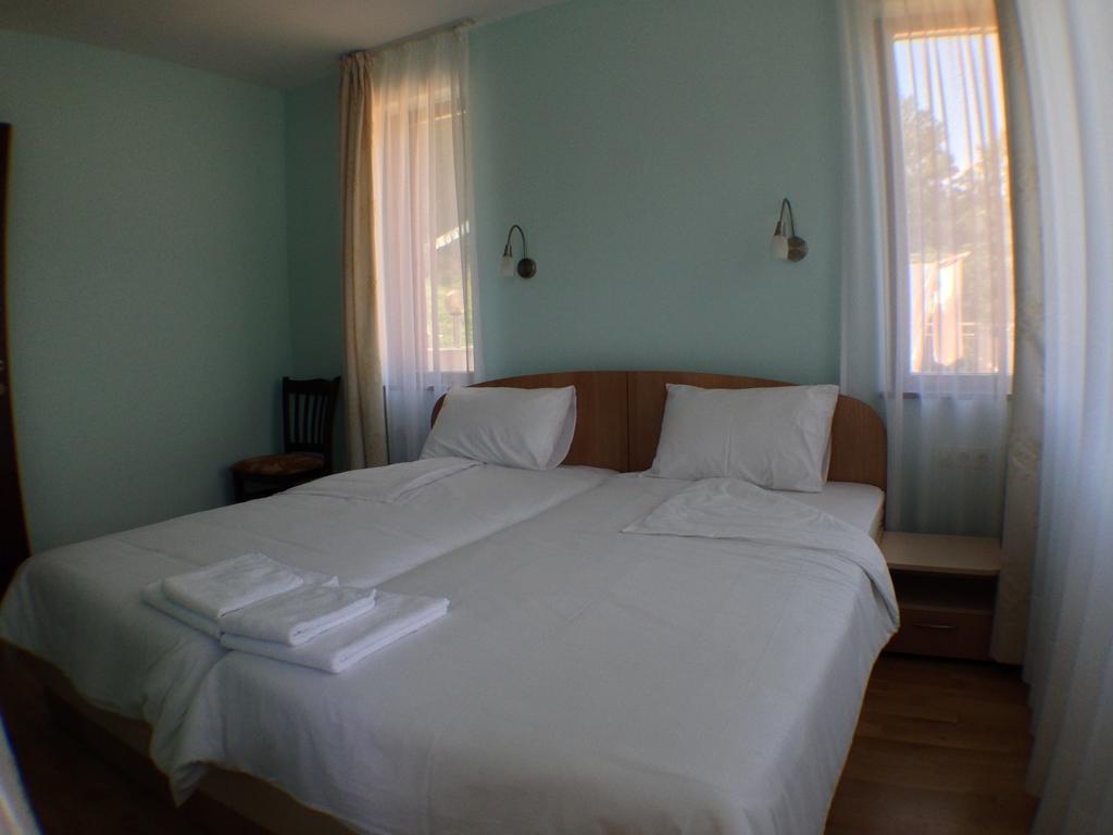Mala Planina Guest House Iskrets Εξωτερικό φωτογραφία