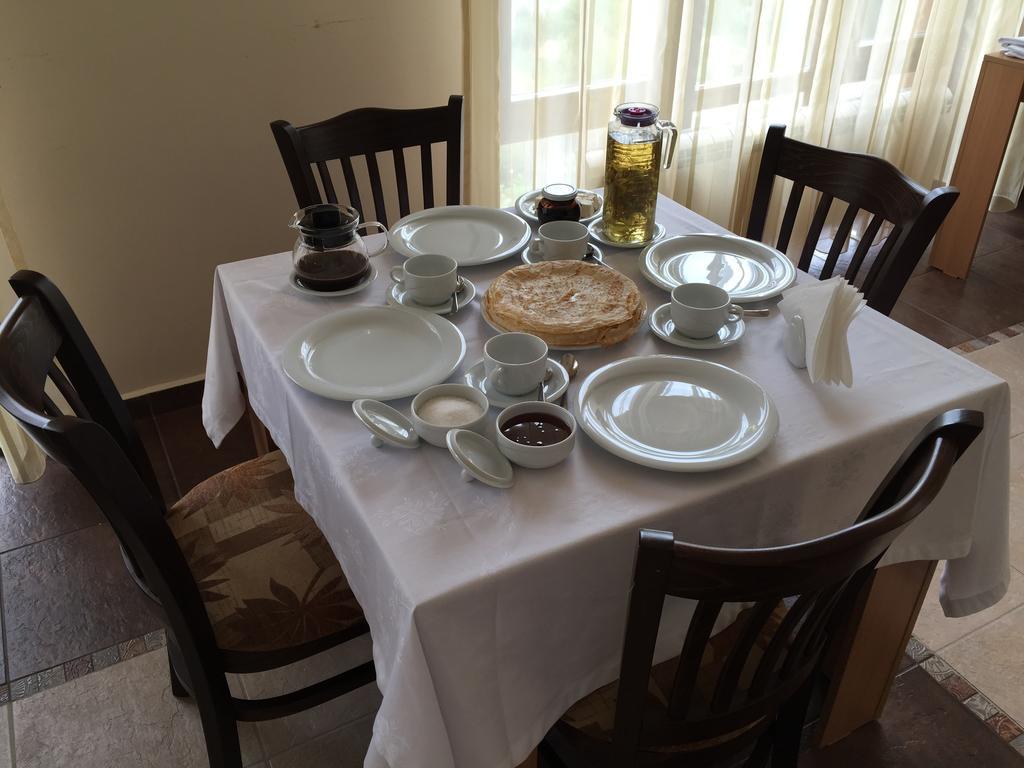 Mala Planina Guest House Iskrets Εξωτερικό φωτογραφία
